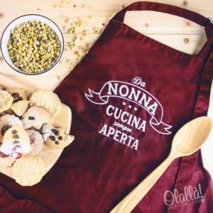 grembiule-da-nonna-cucina-sempre-aperta