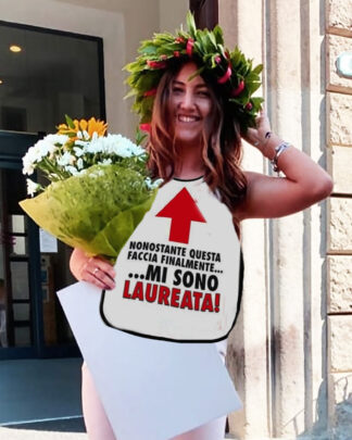 BAVAGLIONE-LAUREA-SCHERZO-DIVERTENTE-MI-SONO-LAUREATTA