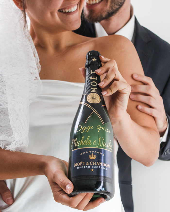Champagne Moët & Chandon Personalizzato con Nomi Sposi - Idea Regalo  Matrimonio