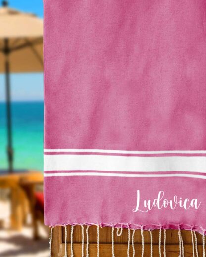 telo-mare-fucsia-regalo-nome-personalizzato