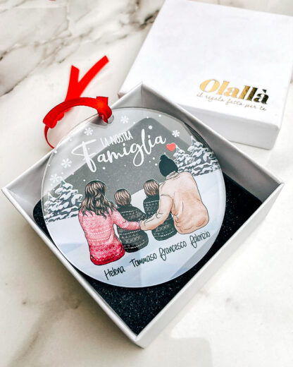 pallina-natale-famiglia-spalle-personalizzata-confezione-regalo