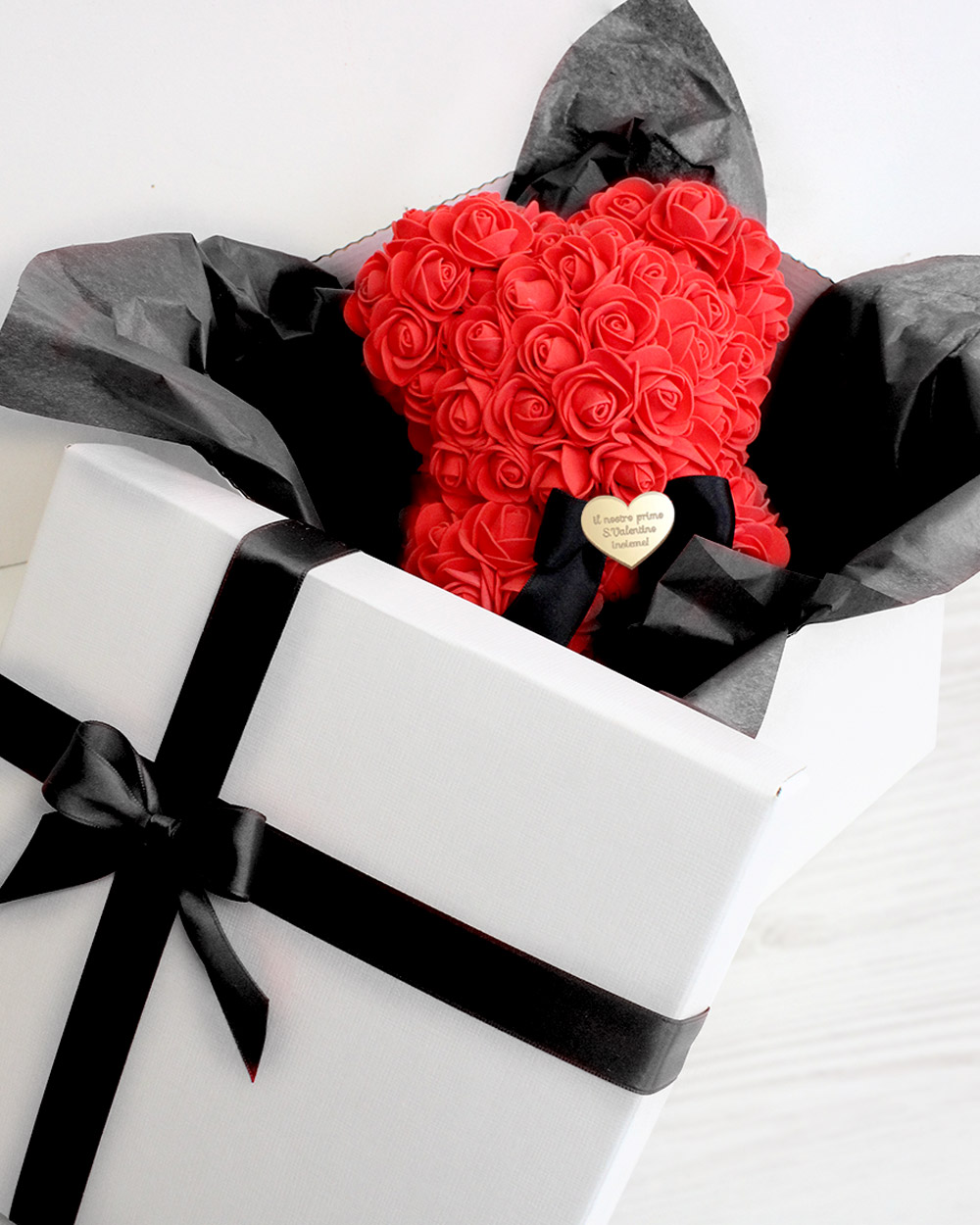 Orsetto di Rose Artificiali H23cm con Confezione Idea Regalo San