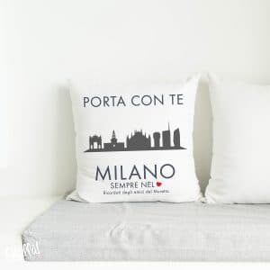 cuscino-casa-nuova-coppia-personalizzato